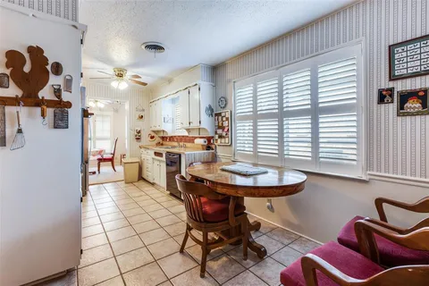 $274,900 | 6120 Whitman Avenue, Fort Worth, TX 76133