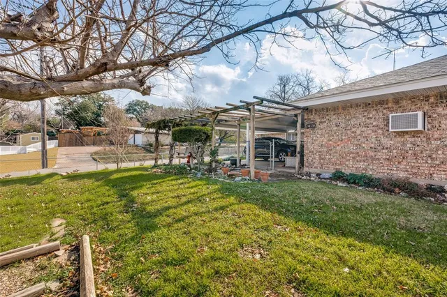 front view of house with a yard