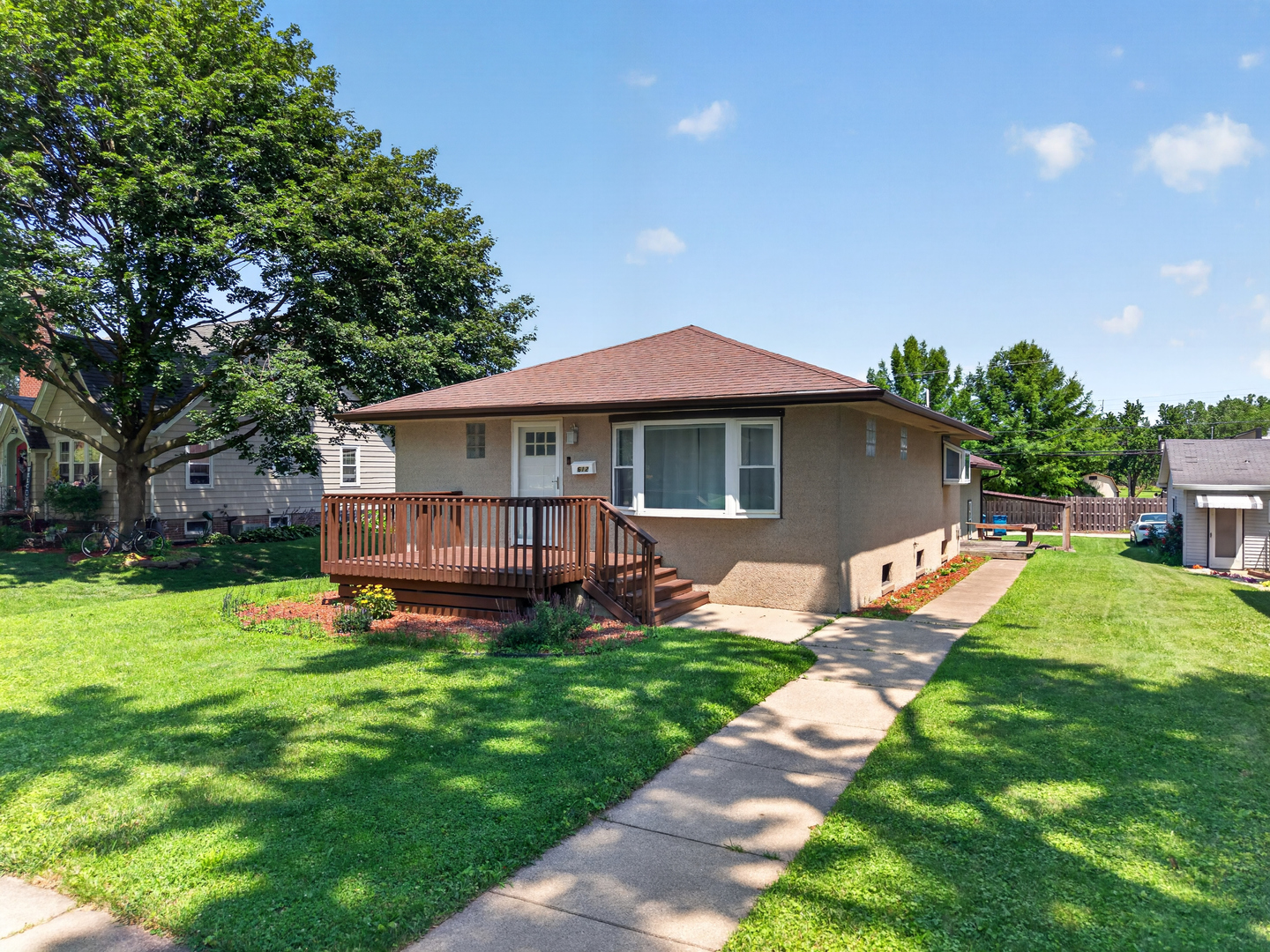 612 West Cleveland Street Spring Valley, IL 61362 - Photo 1 of 30
