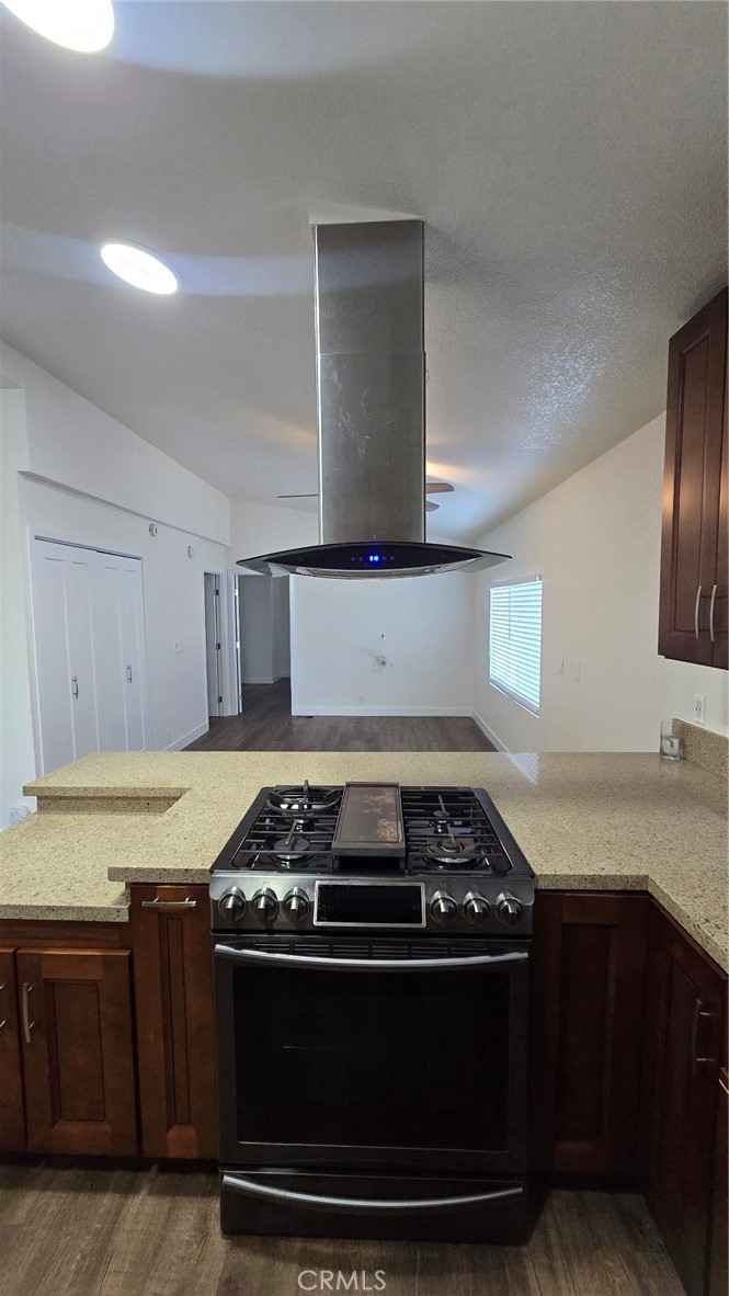 10301 Wagon Road West Corona, CA 92883 - Photo 12 of 33