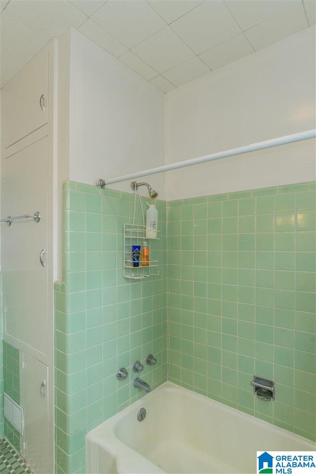 1201 Shades Crest Road Birmingham, AL 35226 - Photo 17 of 28