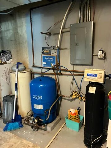 $275,999 | 1255 East Chickadee Lane, Luther, MI 49656