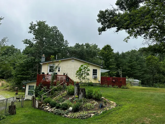 $275,999 | 1255 East Chickadee Lane, Luther, MI 49656