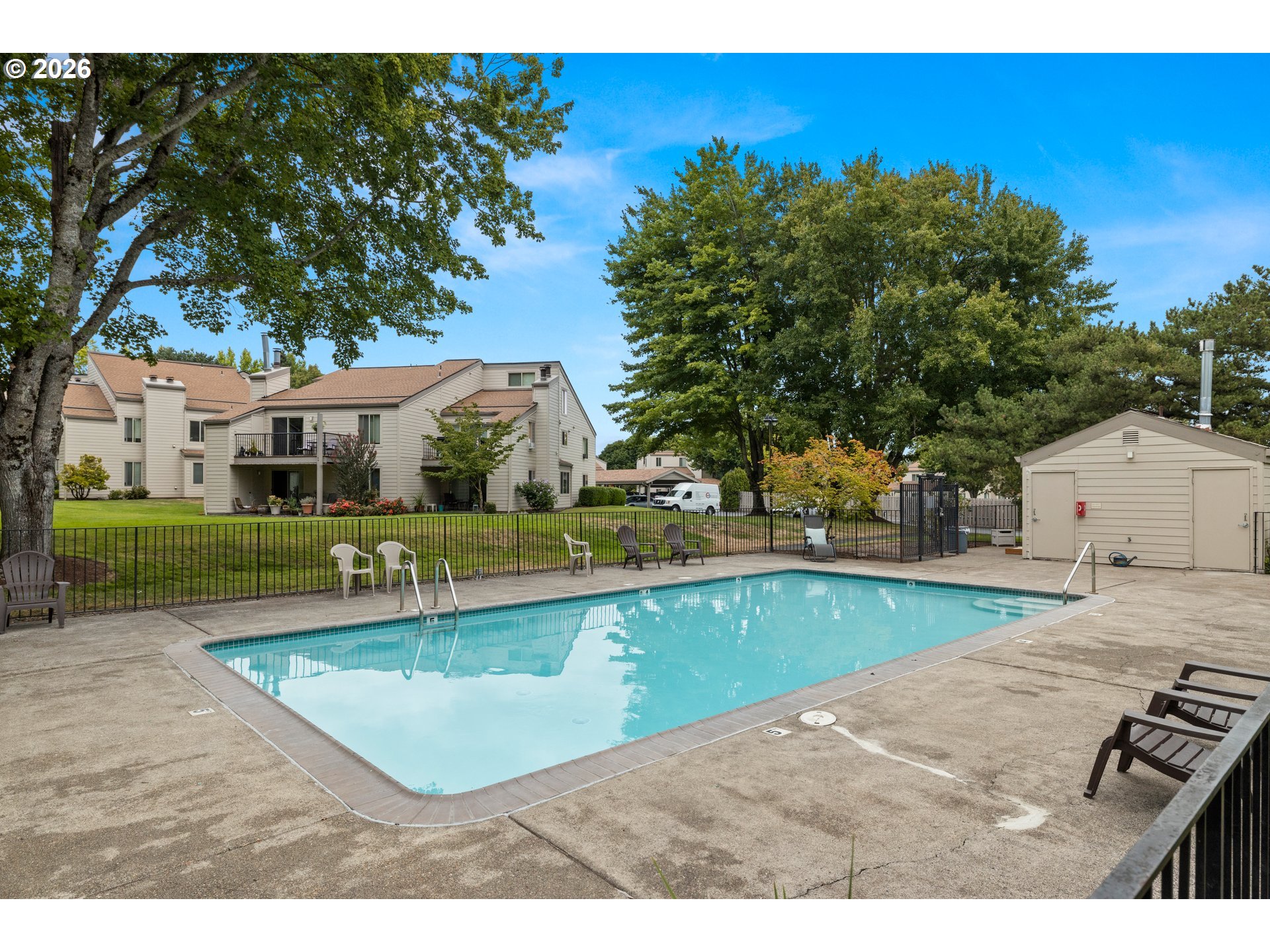 9912 Southwest Trapper Terrace Beaverton, OR 97008 - Photo 26 of 35 Community Pool