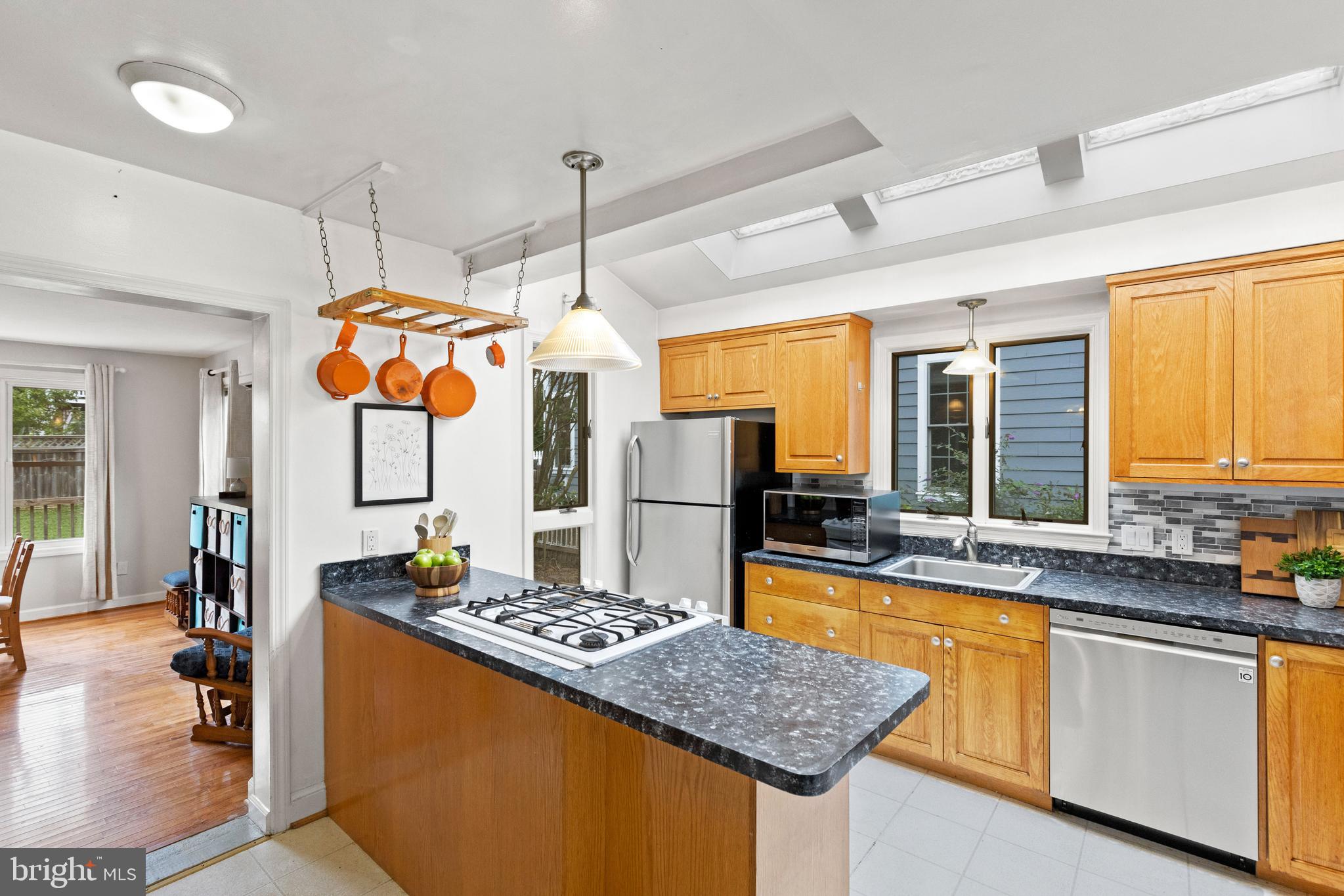 8821 Ridge Road Bethesda, MD 20817 - Photo 10 of 33