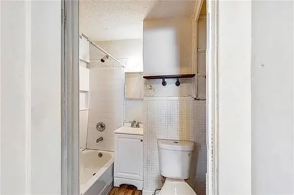 $75,000 | 4028 East 68th Terrace, Kansas City, MO 64132