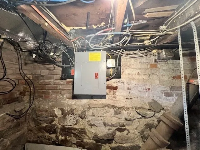 $210,000 | 93 Maple Street, Greenfield, MA 01301