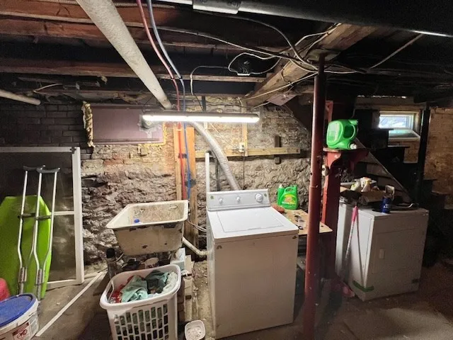 $210,000 | 93 Maple Street, Greenfield, MA 01301