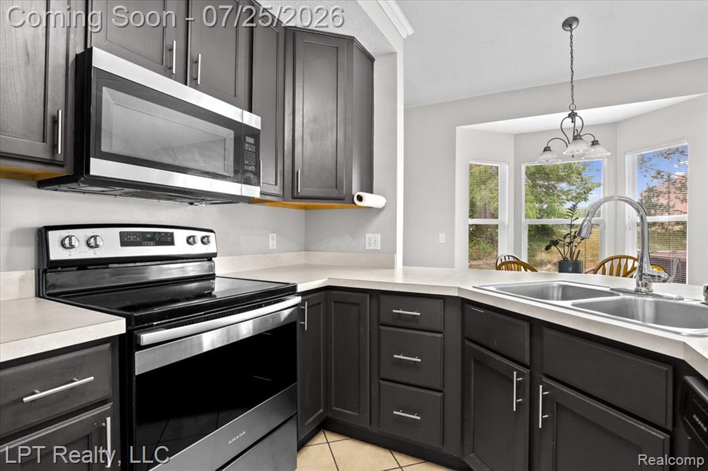 13809 Mead Creek Road Bath, MI 48808 - Photo 4 of 24