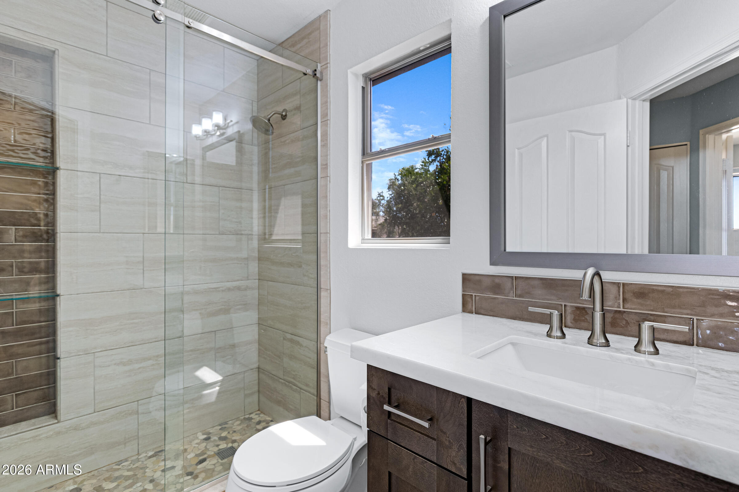 4829 East Swilling Road Phoenix, AZ 85054 - Photo 20 of 32 4829 E Swilling Rd-21