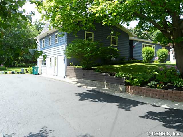 8048 East Main Road Le Roy, NY 14482 - Photo 1 of 1 Exterior Front