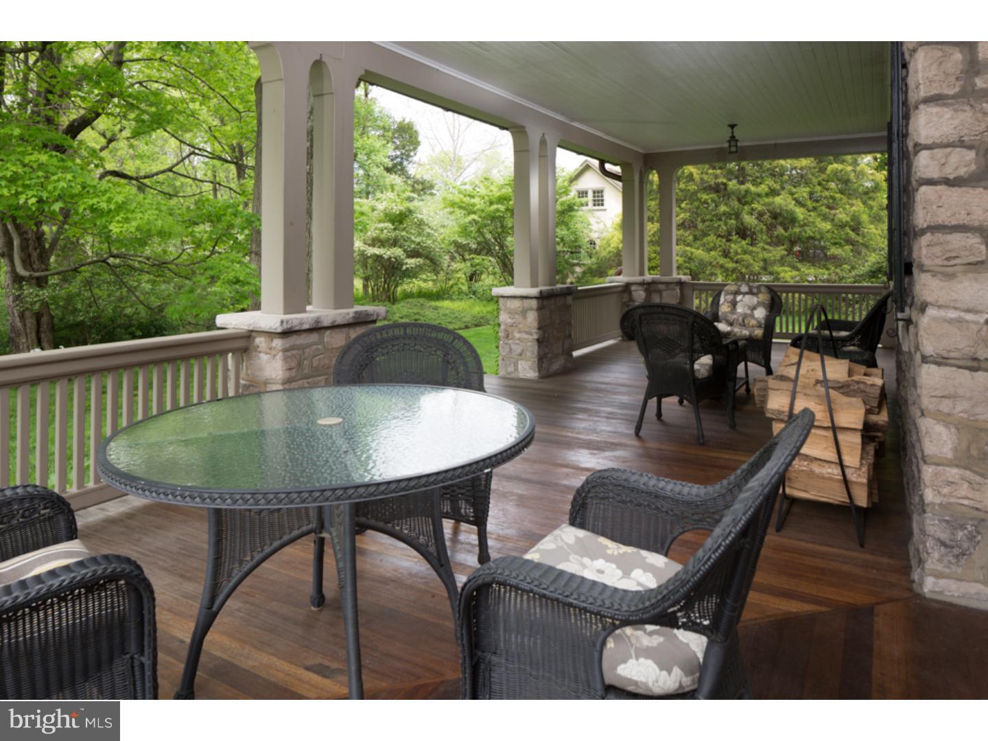 385 Ambler Road Fort Washington, PA 19034 - Photo 4 of 21 Porch