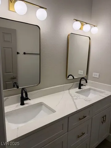 $4,400 | 2133 Hillsgate Street, Las Vegas, NV 89134