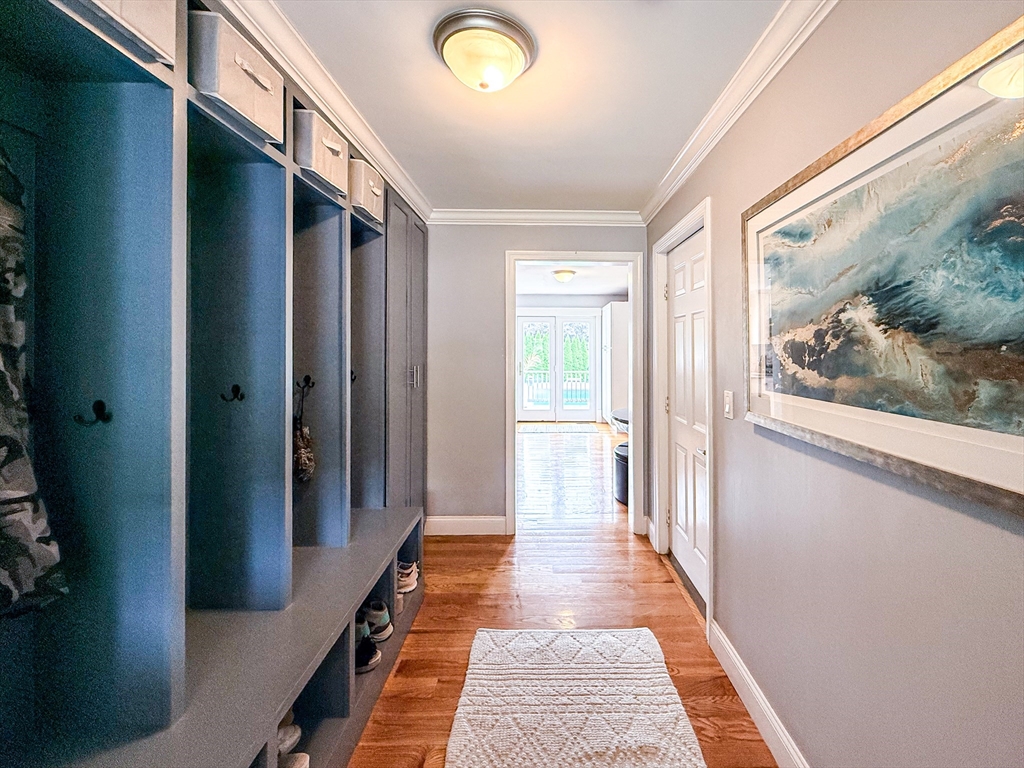 31 Jefferson Road Northborough, MA 01532 - Photo 3 of 42