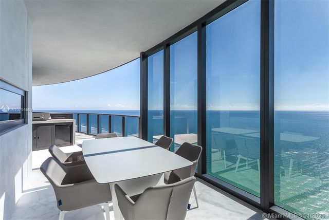 $4,960,000 | 18555 Collins Avenue, Unit 2901, Sunny Isles Beach, FL 33160