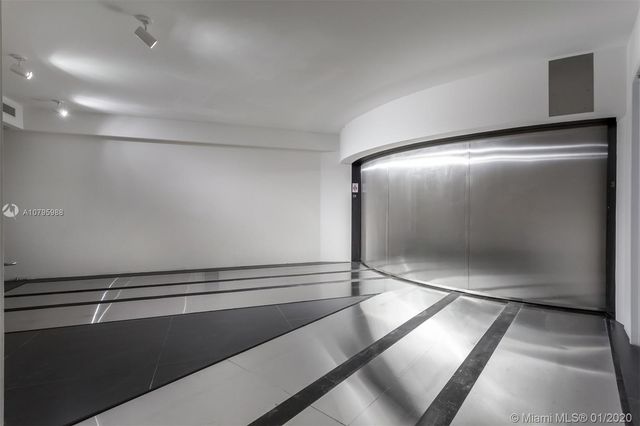 $4,960,000 | 18555 Collins Avenue, Unit 2901, Sunny Isles Beach, FL 33160