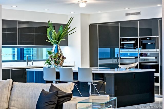 $4,960,000 | 18555 Collins Avenue, Unit 2901, Sunny Isles Beach, FL 33160