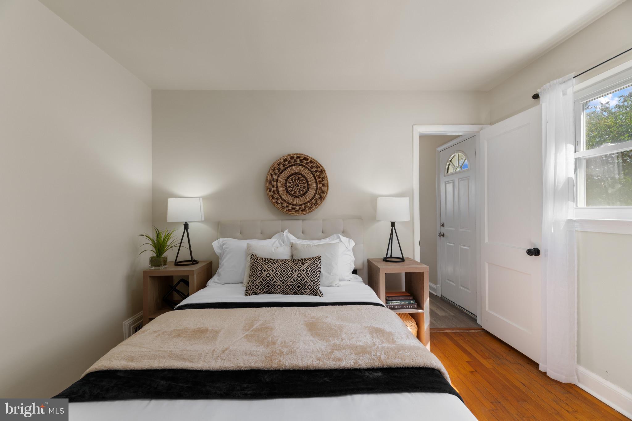 10205 Douglas Avenue Silver Spring, MD 20902 - Photo 11 of 40 Bedroom two