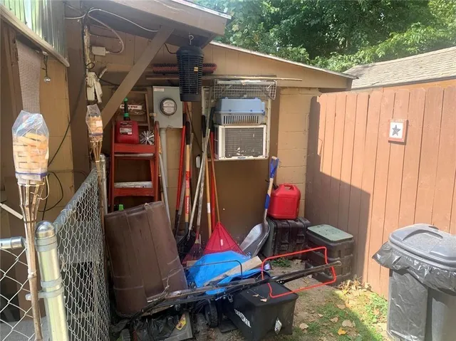 $340,000 | 10906 East Truman Road, Independence, MO 64053