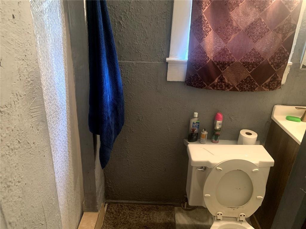 10906 East Truman Road Independence, MO 64053 - Photo 41 of 95