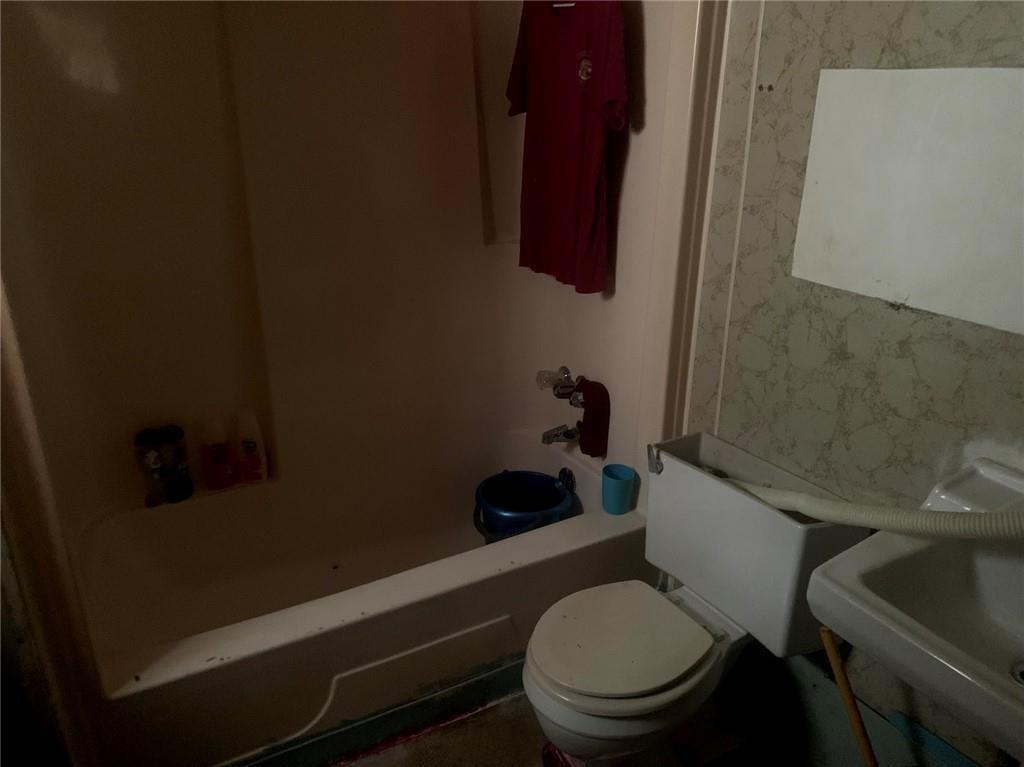 10906 East Truman Road Independence, MO 64053 - Photo 53 of 95