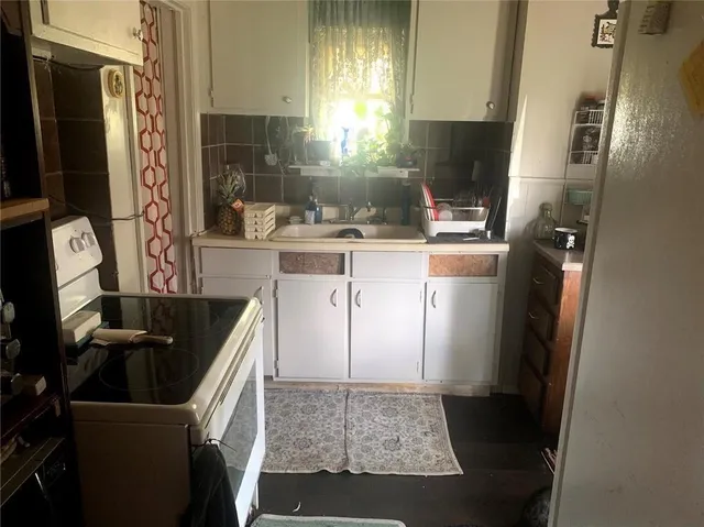 $340,000 | 10906 East Truman Road, Independence, MO 64053