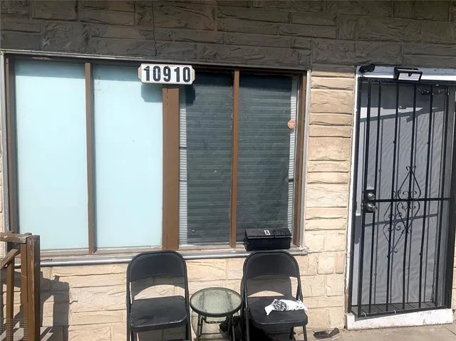 $340,000 | 10906 East Truman Road, Independence, MO 64053