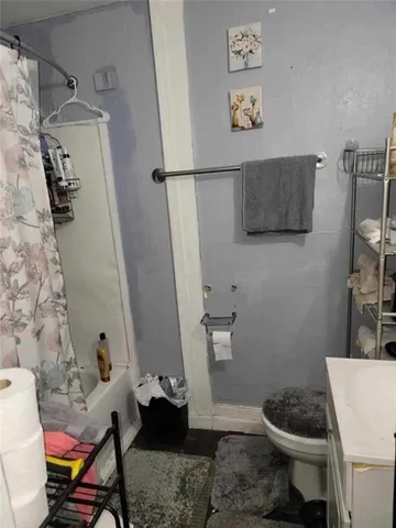 $340,000 | 10906 East Truman Road, Independence, MO 64053