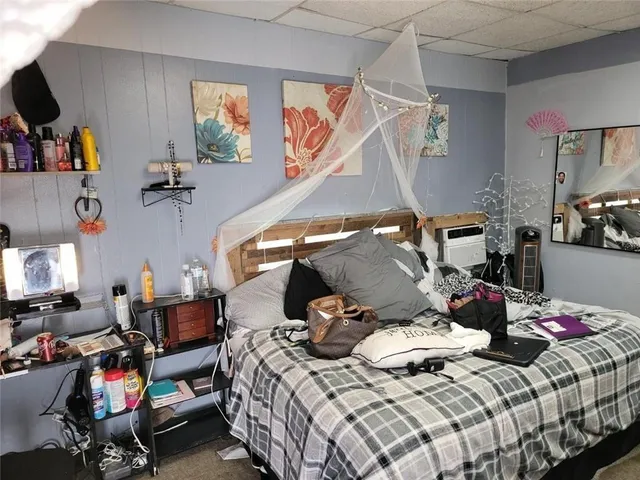 $340,000 | 10906 East Truman Road, Independence, MO 64053