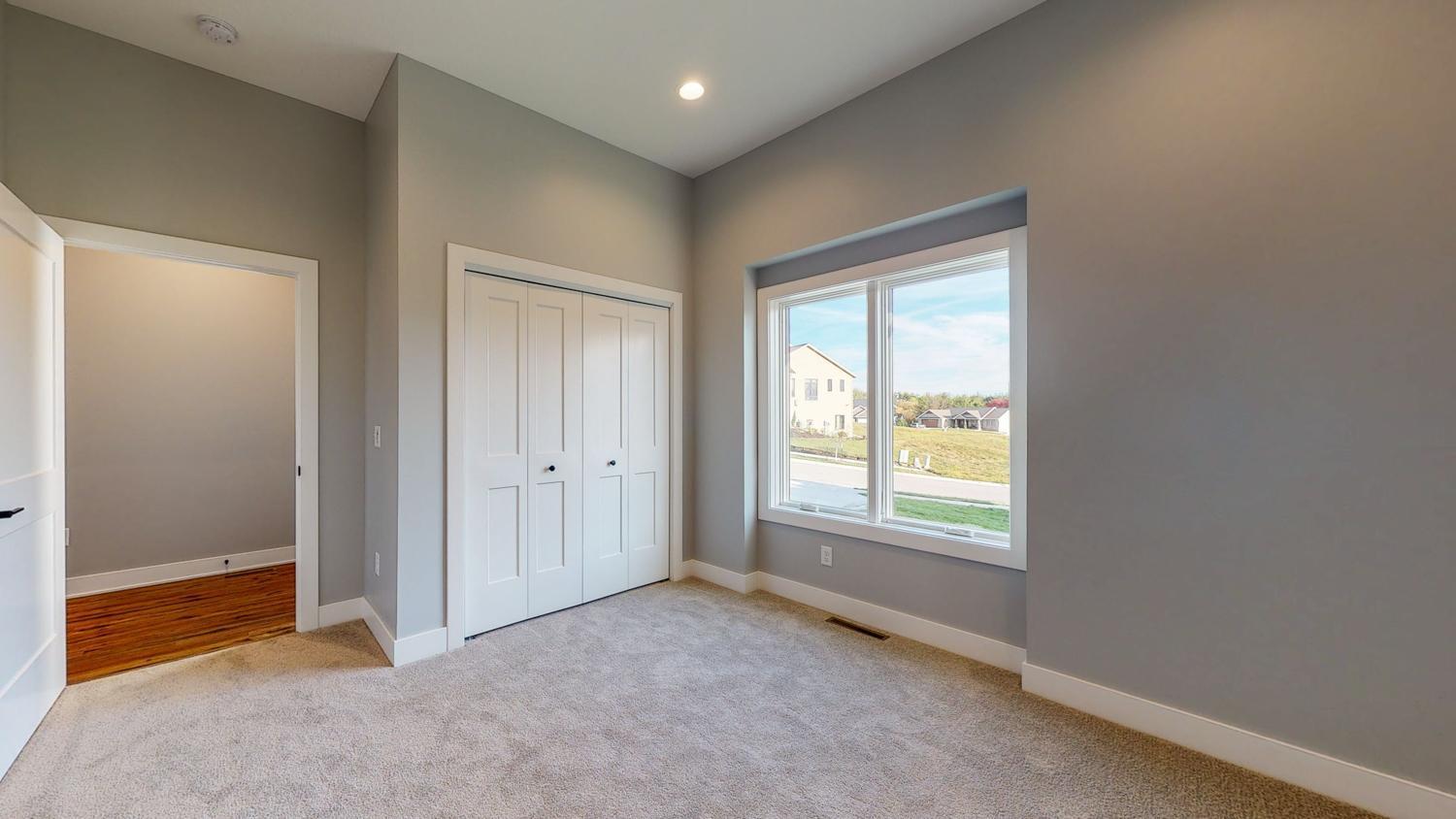 928 Milborne Lane Northwest Rochester, MN 55901 - Photo 13 of 29