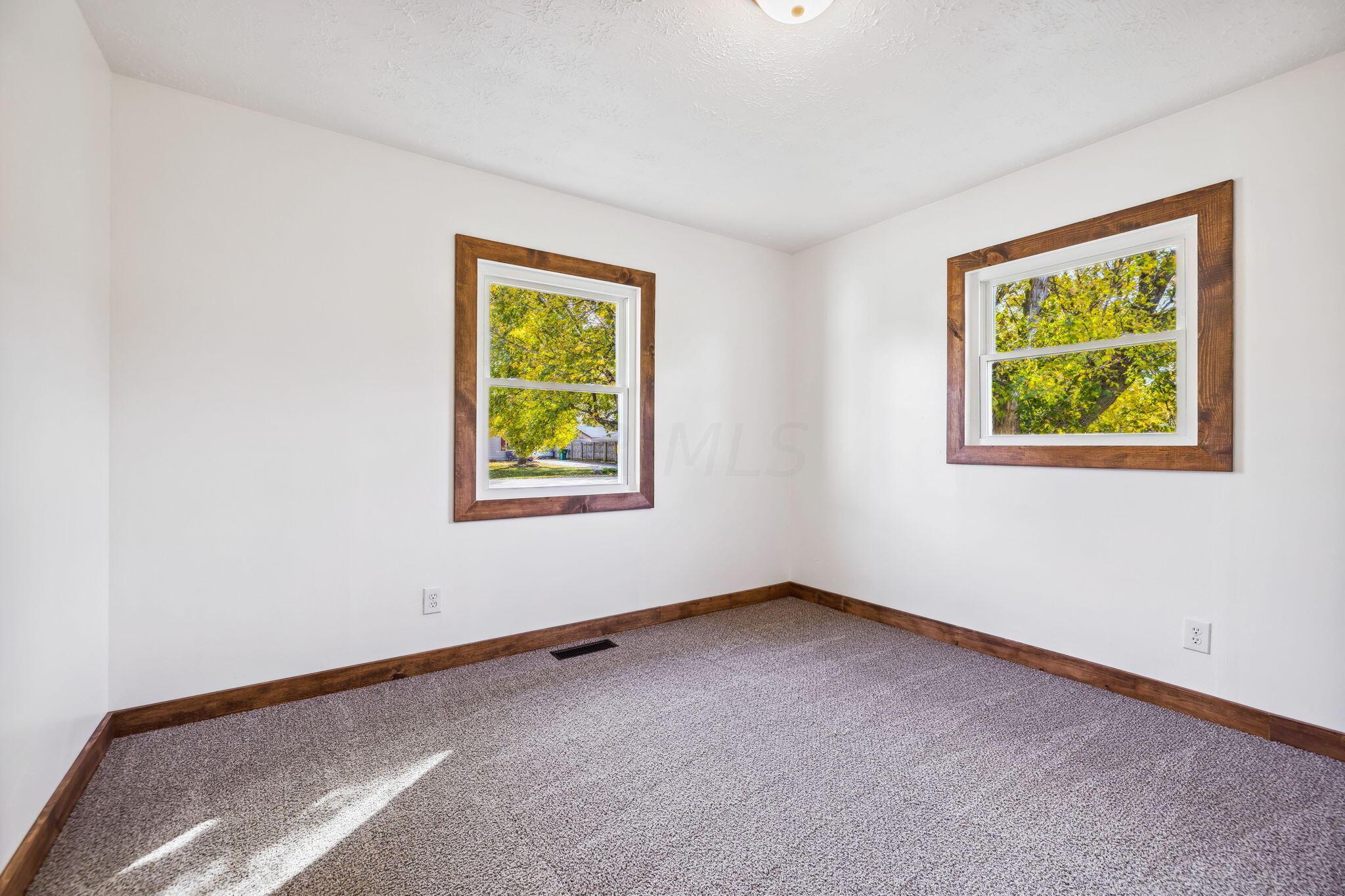 4455 Ethel Road Obetz, OH 43207 - Photo 14 of 29 4455 Ethel Road