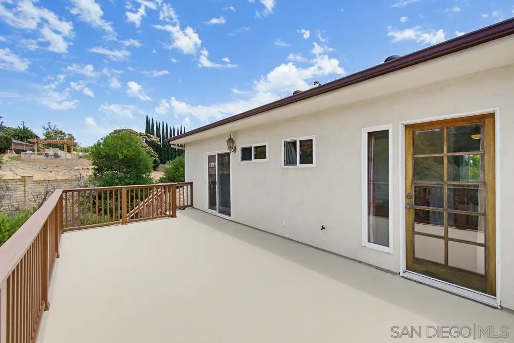 171 Dawn View Way El Cajon, CA 92021 - Photo 42 of 75