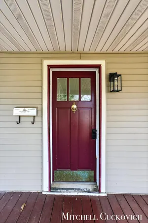 $219,900 | 832 East Michigan Avenue, Marshall, MI 49068