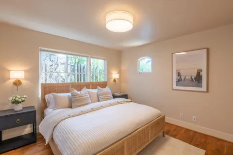 $3,950,000 | Casanova 3 Se Of 4th, Carmel, CA 93921