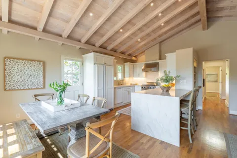 $3,950,000 | Casanova 3 Se Of 4th, Carmel, CA 93921