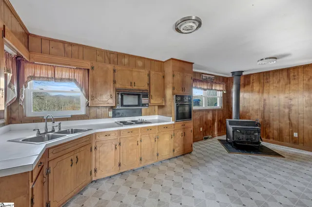 $850,000 | 183 Mt Tabor Church Road, Pickens, SC 29671