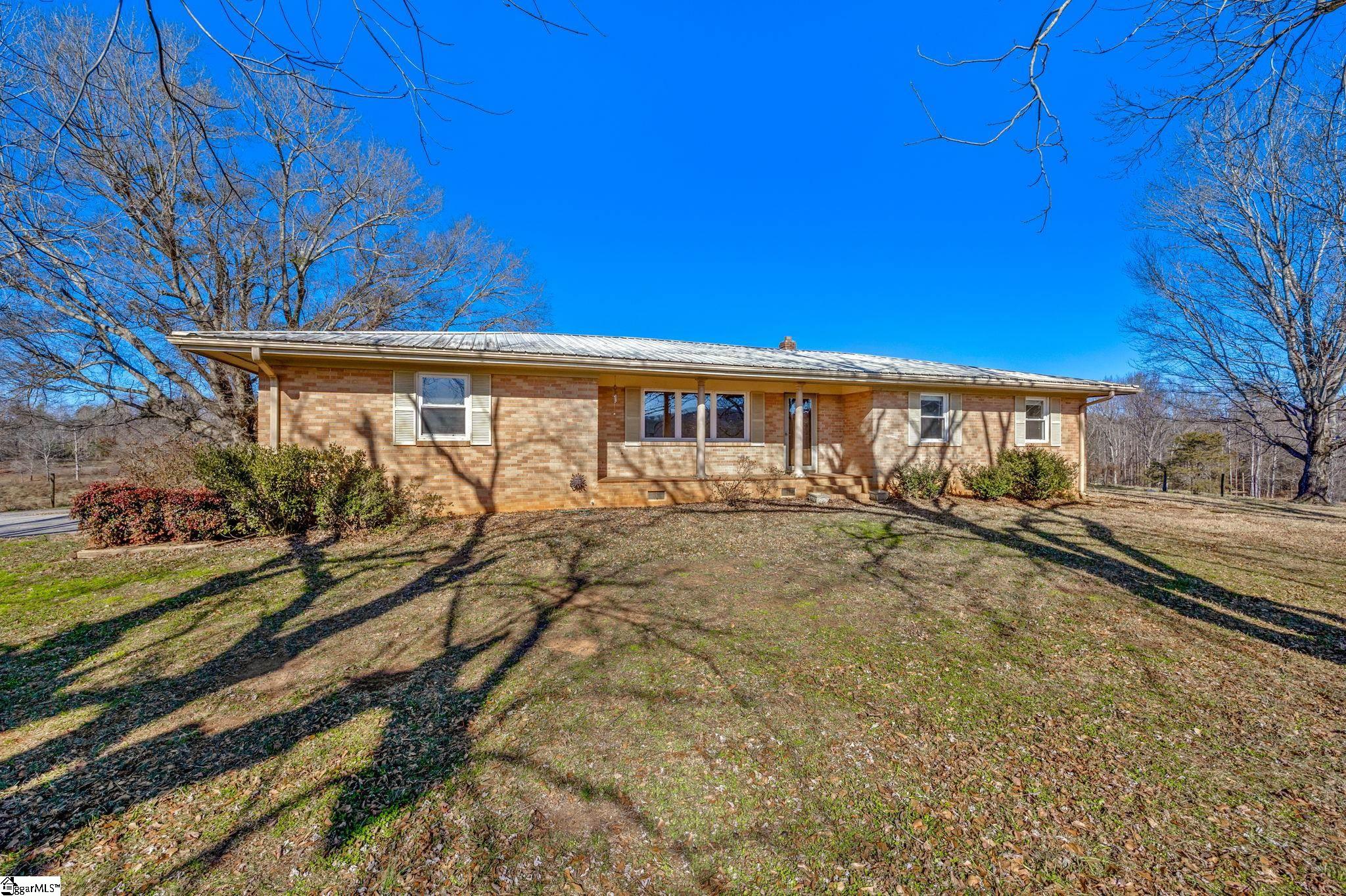 183 Mt Tabor Church Road Pickens, SC 29671 - Photo 6 of 36