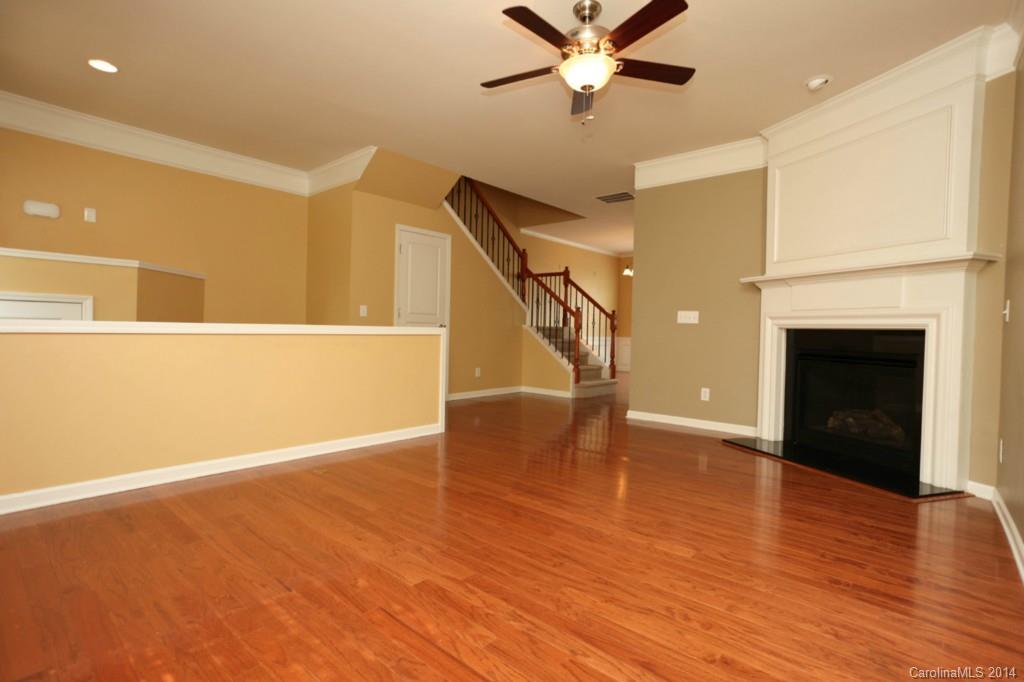 1098 Drayton Court, Unit 1098 Fort Mill, SC 29708 - Photo 3 of 24 Gallery Image 3