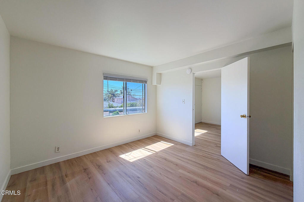 3901 Saviers Road, Unit 12 Oxnard, CA 93033 - Photo 5 of 12