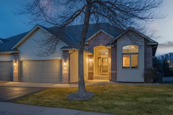 $500,000 | 11362 Hillcrest Drive North, Champlin, MN 55316