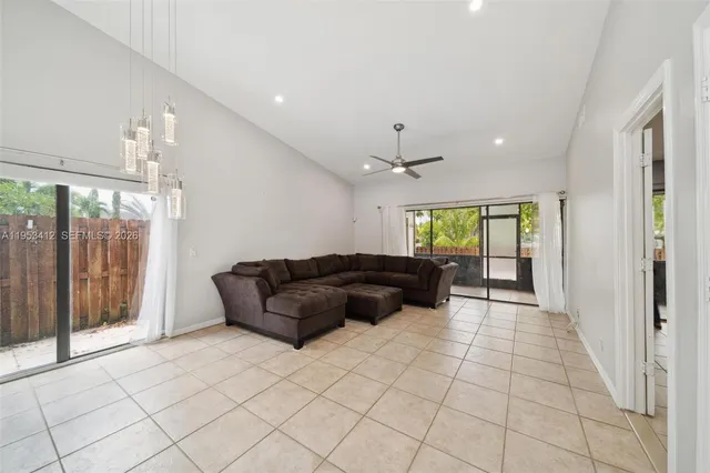 $2,600 | 4949 East Lakes Drive, Deerfield Beach, FL 33064