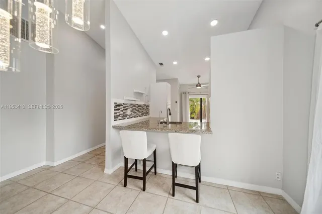 $2,600 | 4949 East Lakes Drive, Deerfield Beach, FL 33064