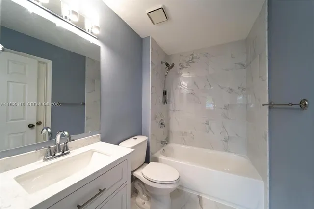 $2,600 | 4949 East Lakes Drive, Deerfield Beach, FL 33064