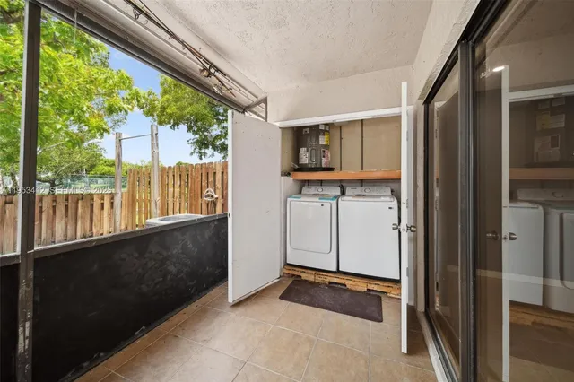 $2,600 | 4949 East Lakes Drive, Deerfield Beach, FL 33064