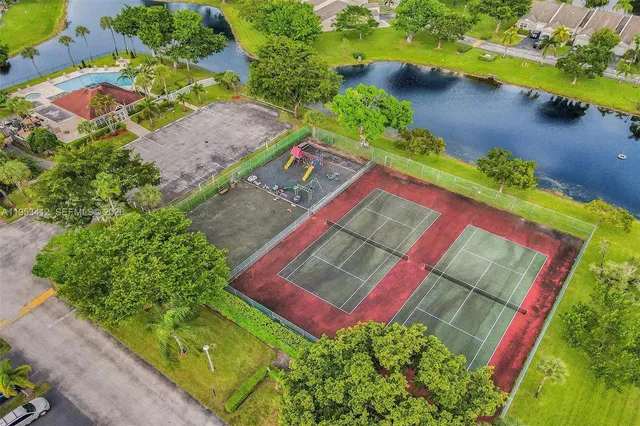 $2,600 | 4949 East Lakes Drive, Deerfield Beach, FL 33064