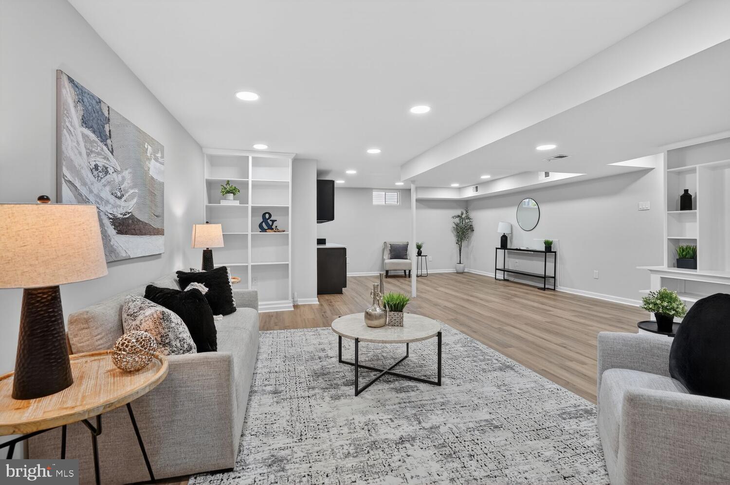 9217 Dorothy Lane Springfield, VA 22153 - Photo 40 of 58 a living room with furniture and a couch