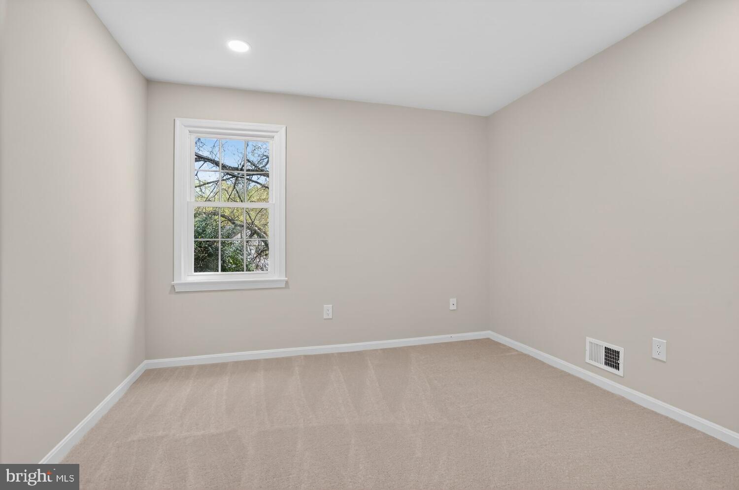 9217 Dorothy Lane Springfield, VA 22153 - Photo 44 of 58