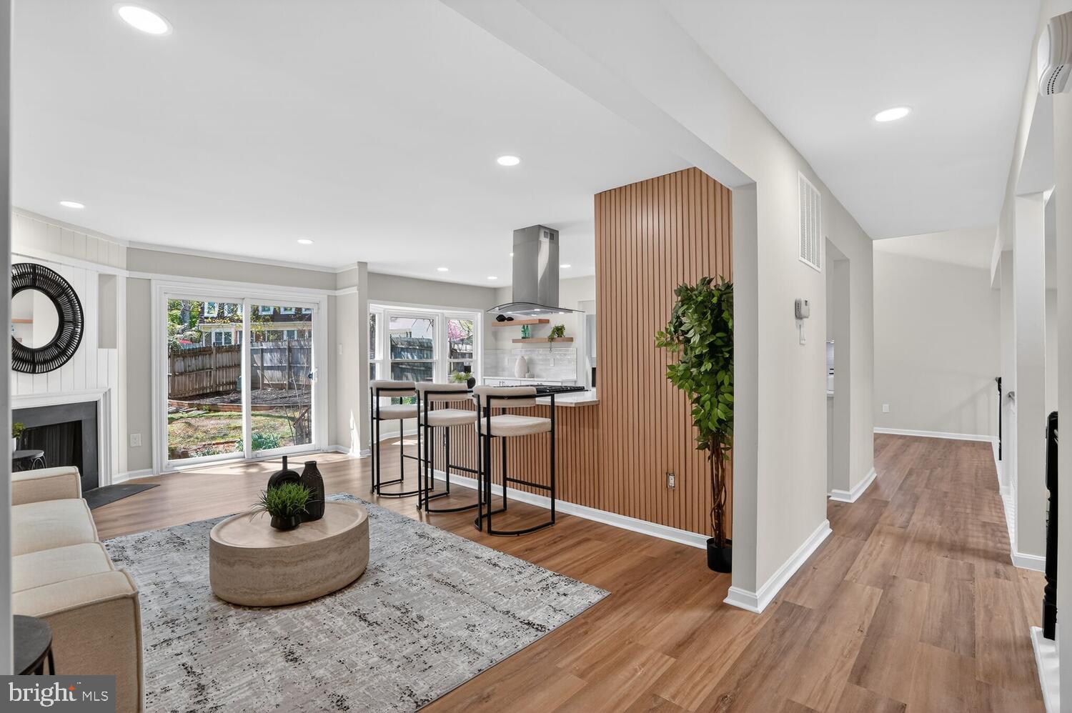 9217 Dorothy Lane Springfield, VA 22153 - Photo 9 of 58 Family/Kitchen Combo