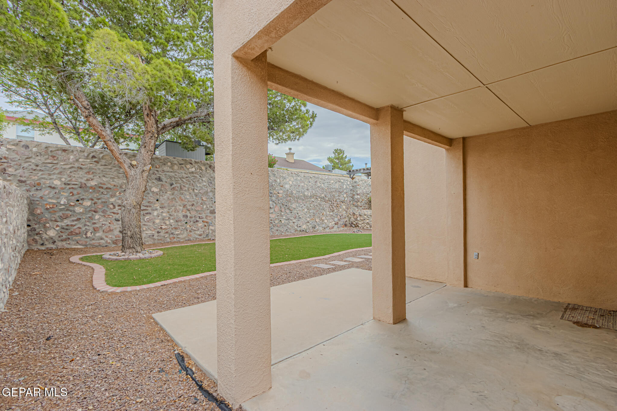 1420 Black Ridge Drive El Paso, TX 79912 - Photo 29 of 34 Patio