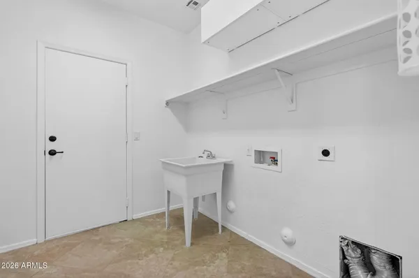 $395,000 | 46039 West Amsterdam Road, Maricopa, AZ 85139